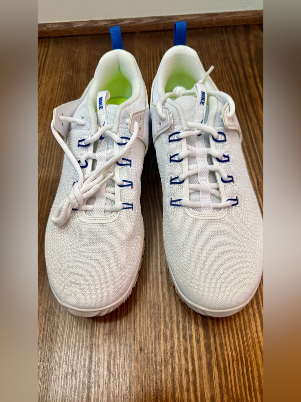 Nike Zoom HyperAce 2 Women's Volleyball Shoes Size 12 Like New with Box